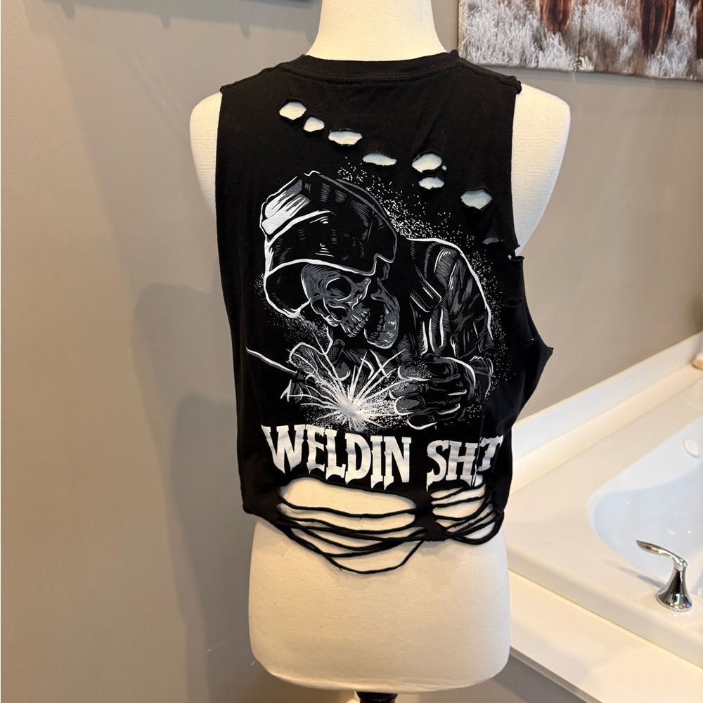 Weldin Sh!t Distressed Black Graphic Crop Tank